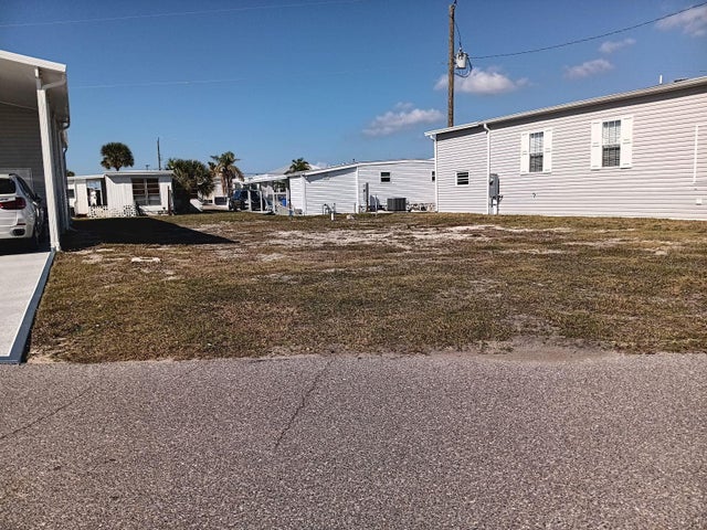 604 North Waterway, VENICE