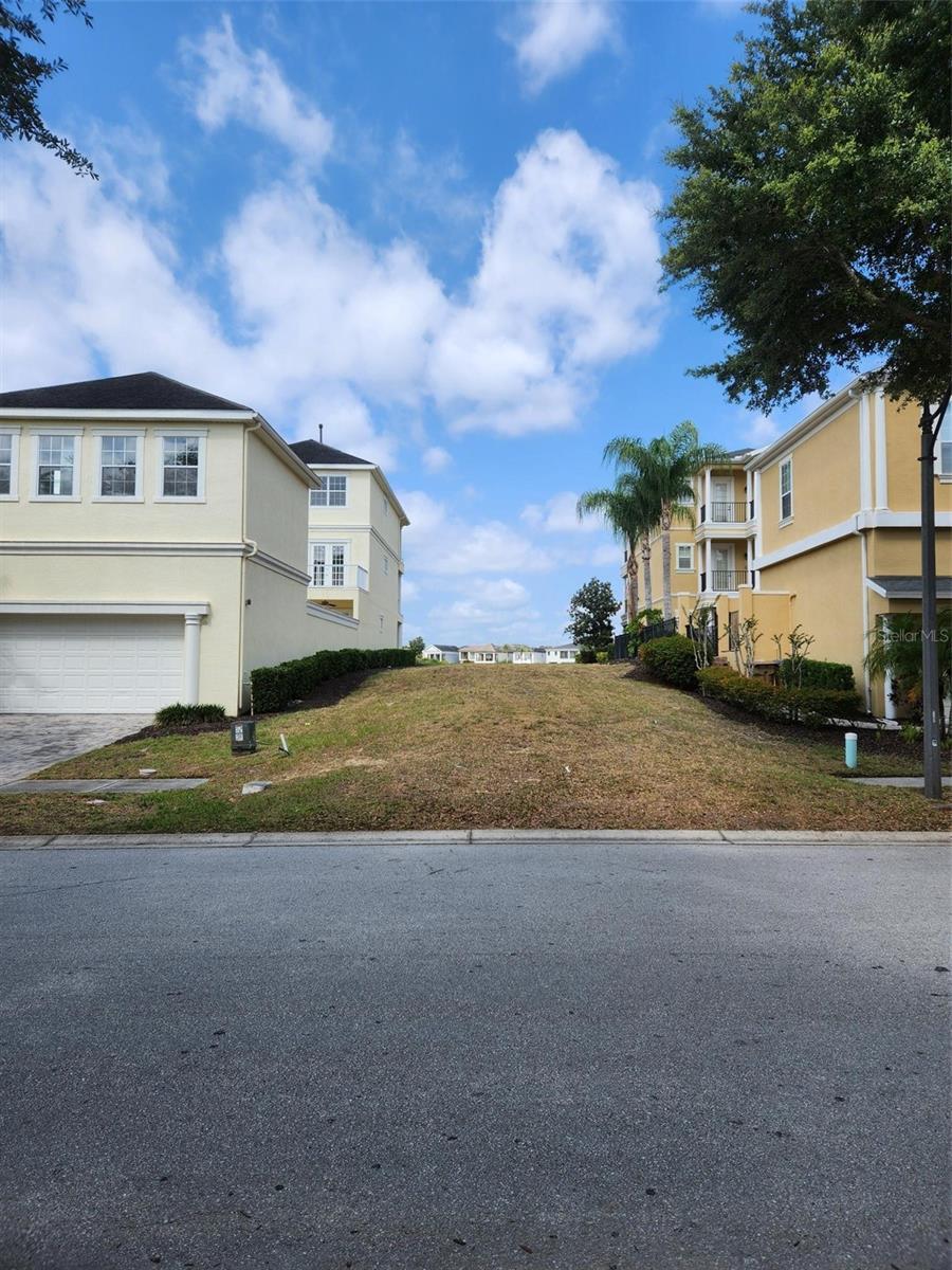 Photo of Listing #O6204462