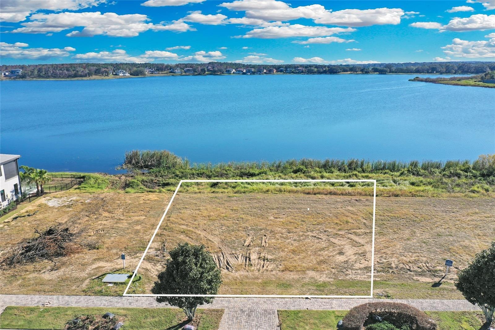 Photo of Listing #O6279501