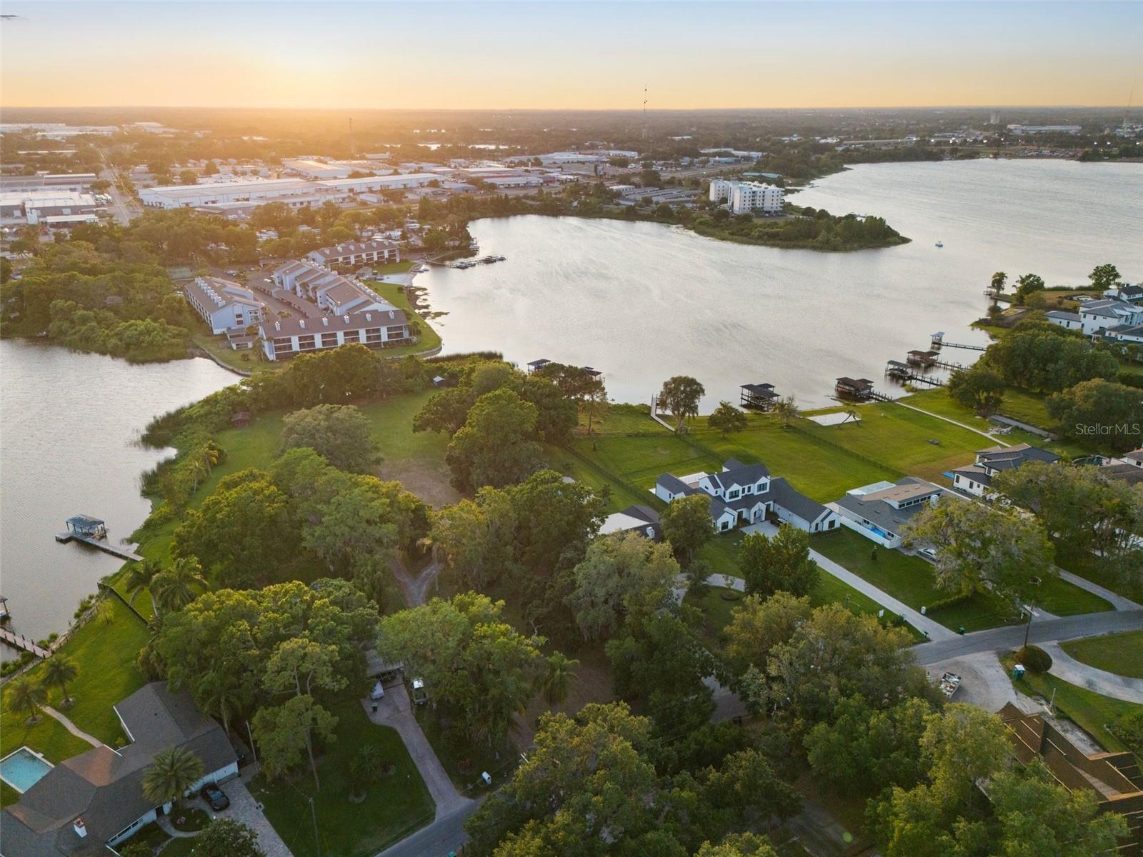 Photo of Listing #O6305355