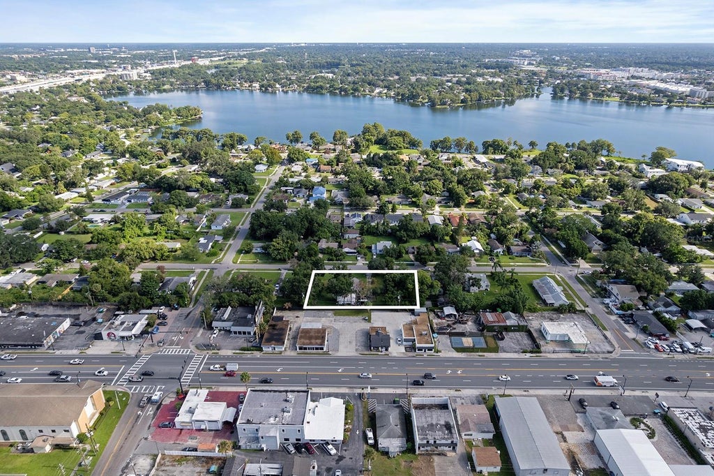 2002 Karolina Avenue, WINTER PARK