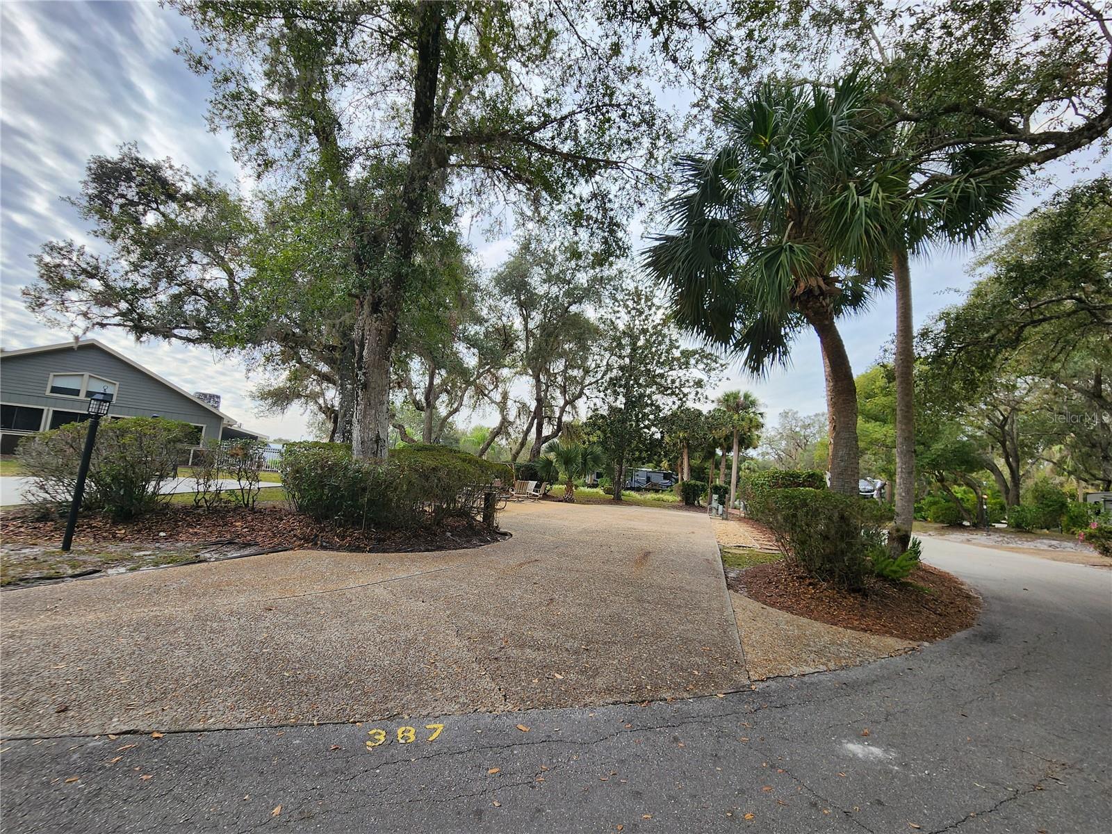 Photo of Listing #P4933353