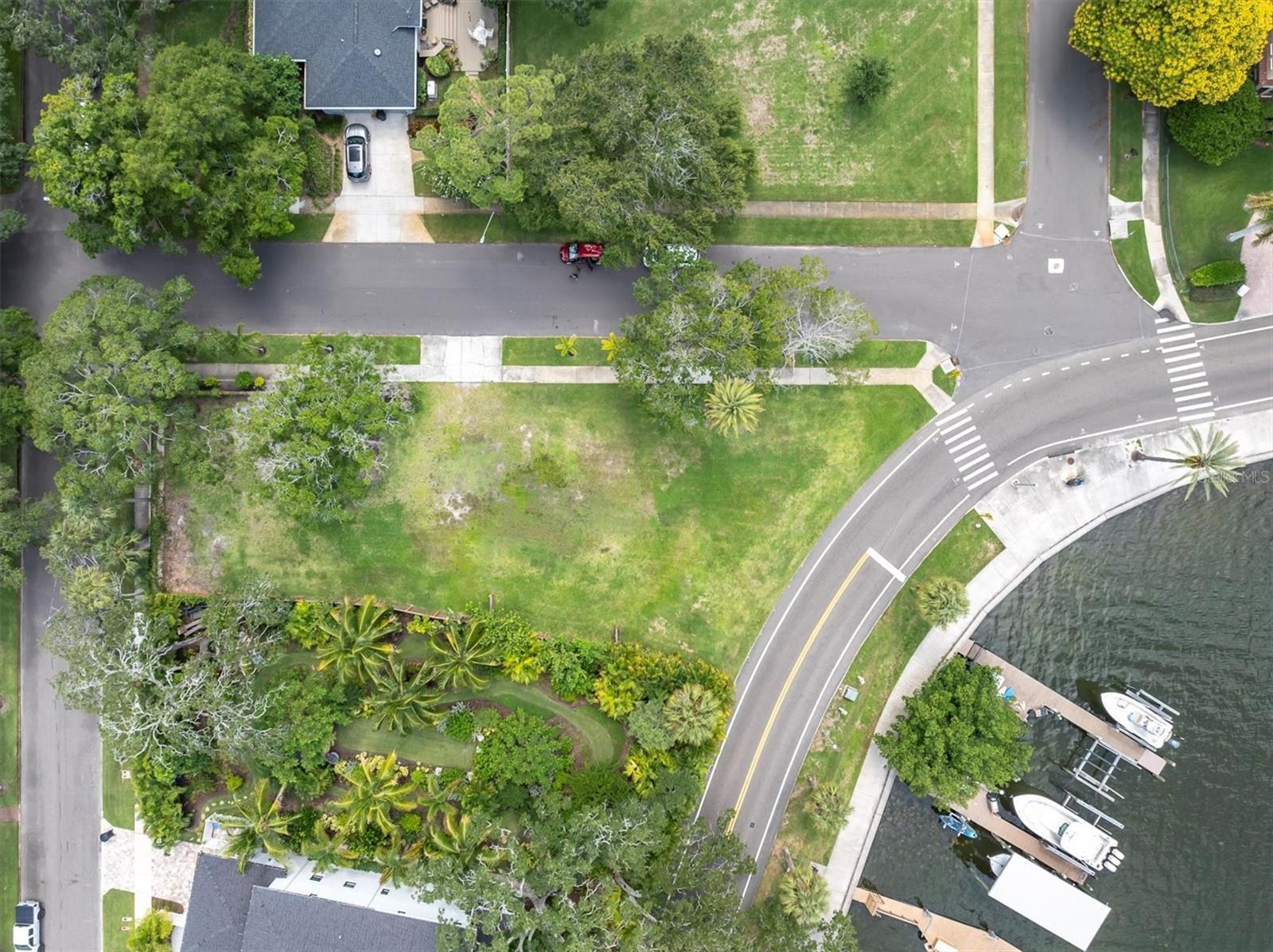 Photo of Listing #U8251346