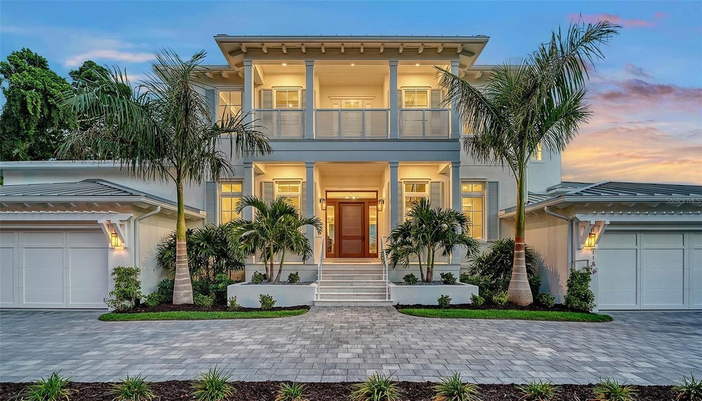 118 North Warbler Lane, SARASOTA