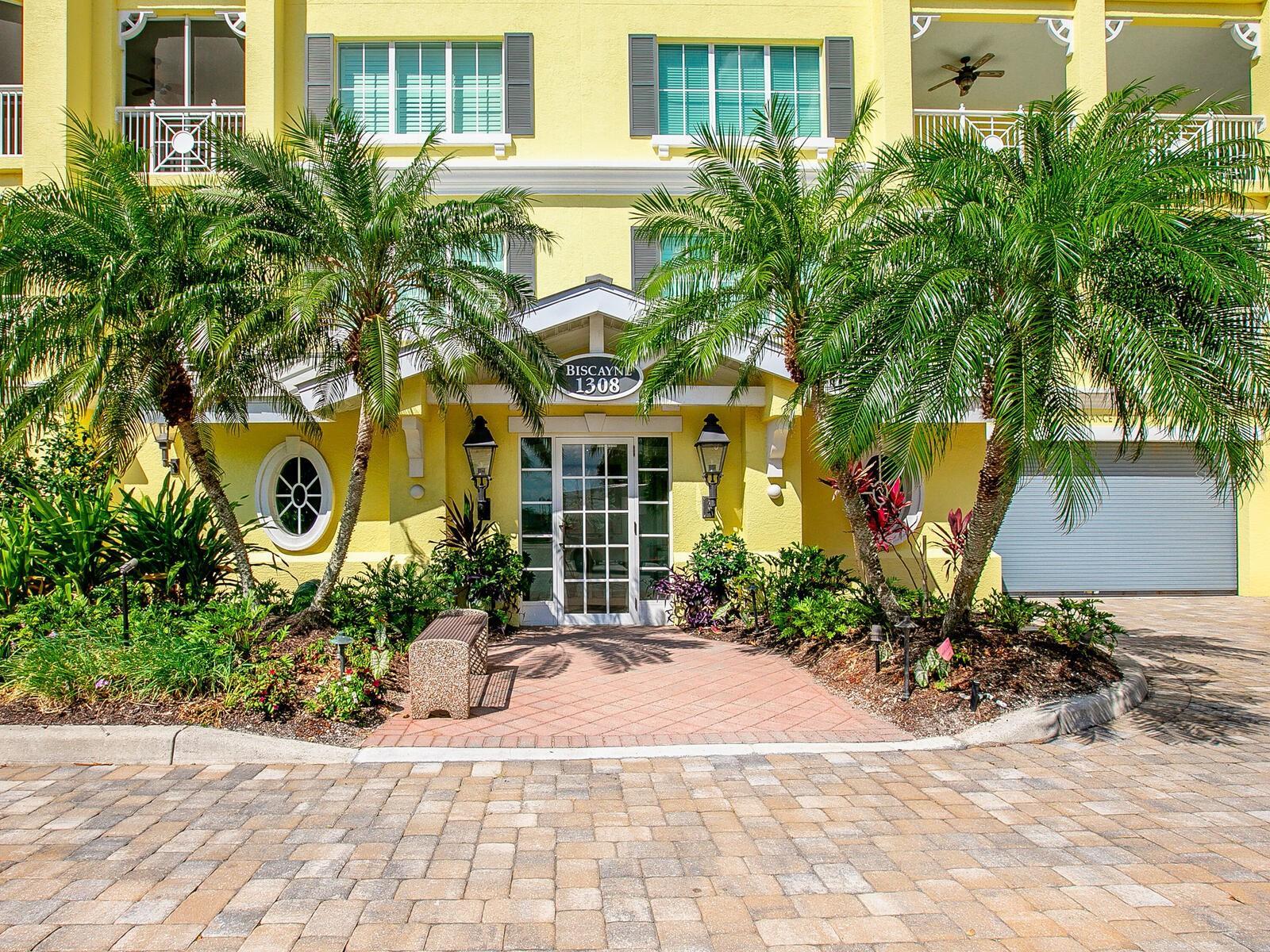 Condos For Sale Near Siesta Key