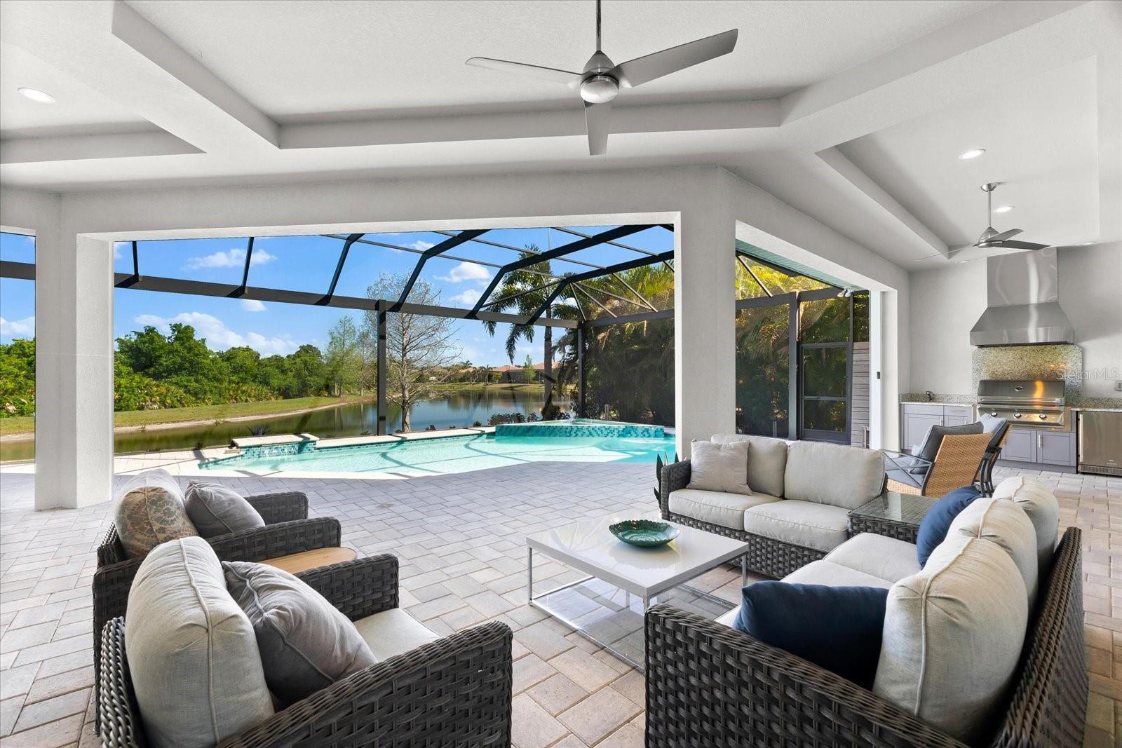 7477 Seacroft Cove, BRADENTON, FL MLS® A4604973