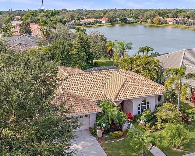 Three Oaks Real Estate Three Oaks Homes For Sale Three Oaks in Sarasota