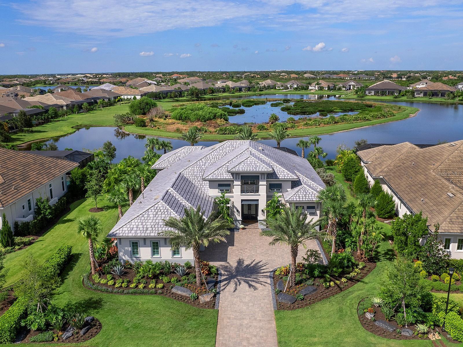 8469 Pavia Way, LAKEWOOD RANCH, FL MLS® A4622642