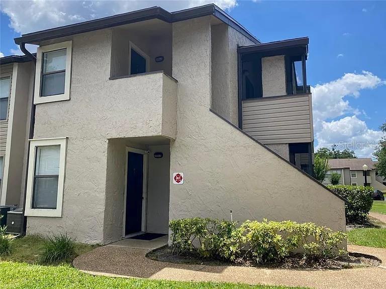 2923 Antique Oaks Circle 37, WINTER PARK