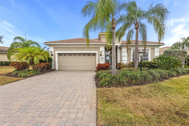 7204 Annanhill Lane, LAKEWOOD RANCH