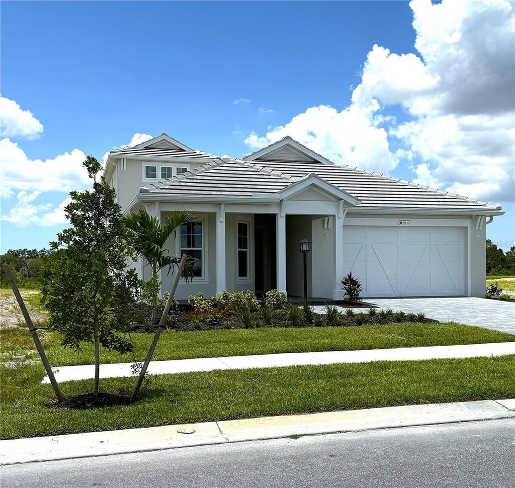 9212 Florida Rock Trail, SARASOTA