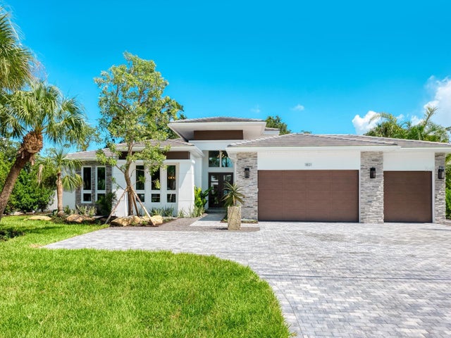 1801 Field Road, SARASOTA