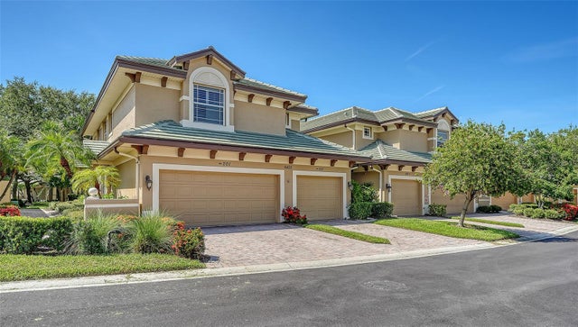 6422 Moorings Point Circle 101, LAKEWOOD RANCH
