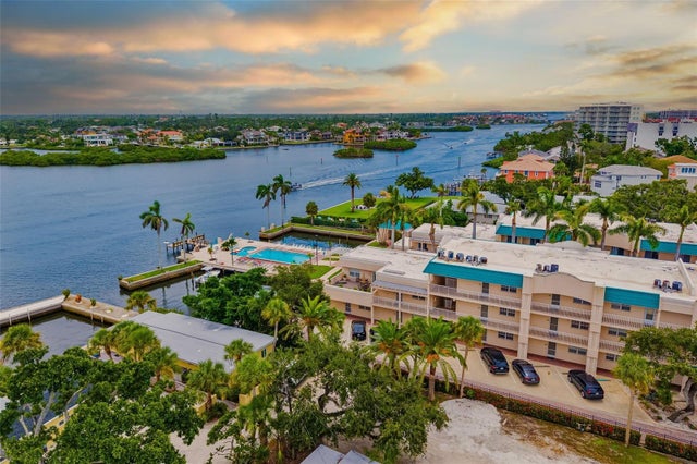 5961 Midnight Pass Road 319, SARASOTA