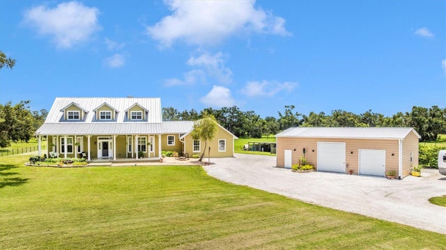 1901 Joshua Drive, SARASOTA