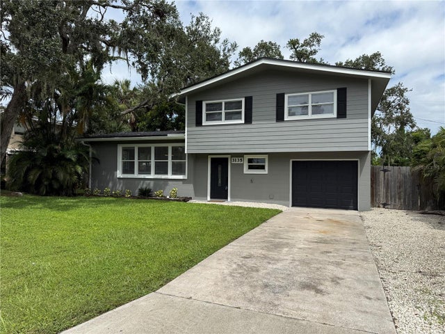 3135 Alta Vista Street, SARASOTA