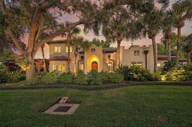 4439 Westwood Lane, SARASOTA