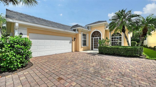 5679 Ferrara Drive, SARASOTA
