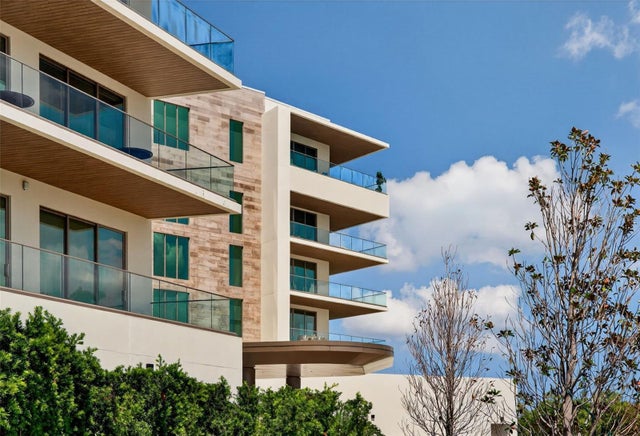 1591 Gulf Of Mexico Drive 410, LONGBOAT KEY