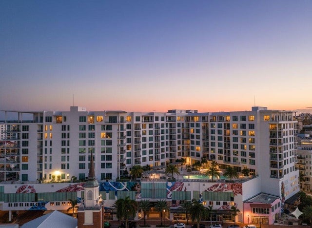 111 South Pineapple Avenue 615, SARASOTA