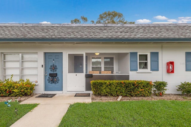 4444 Swift Road 4, SARASOTA