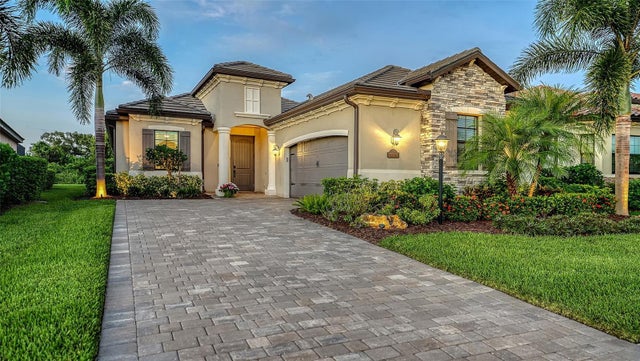 17609 Hickok Belt Loop, BRADENTON