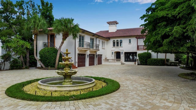 749 Freeling Drive, SARASOTA