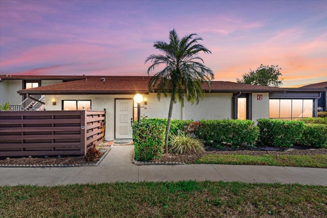 5400 34th Street W A12, BRADENTON