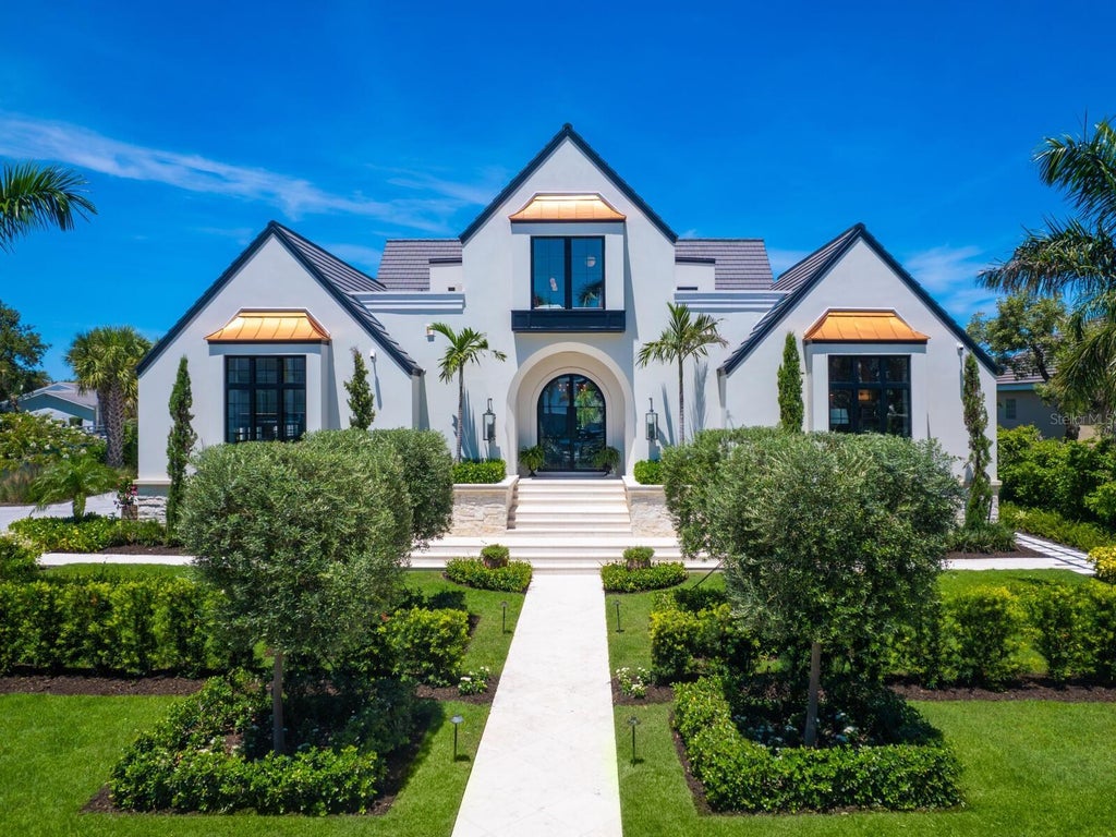 440 Meadow Lark Drive, SARASOTA