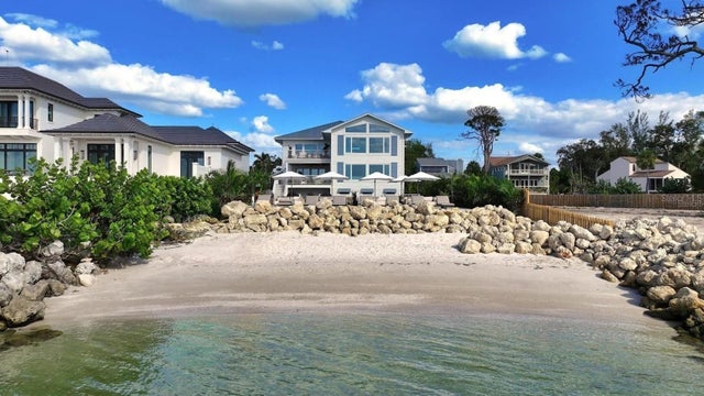 4046 Higel Avenue, SARASOTA