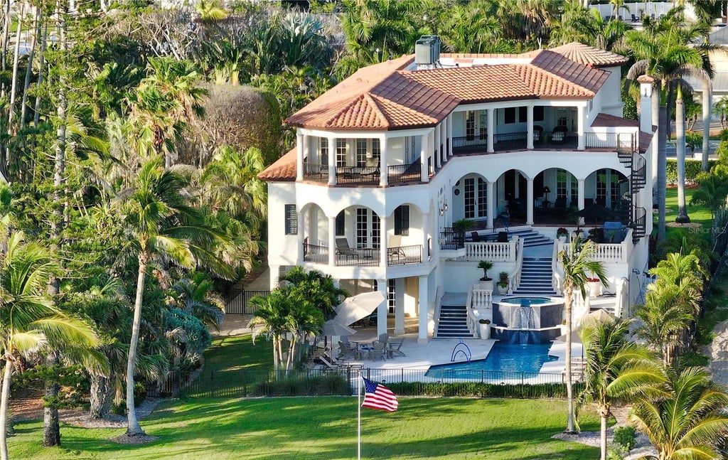 6001 Gulf Of Mexico Drive, LONGBOAT KEY