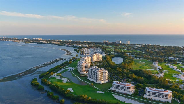 3060 Grand Bay Boulevard 182, LONGBOAT KEY