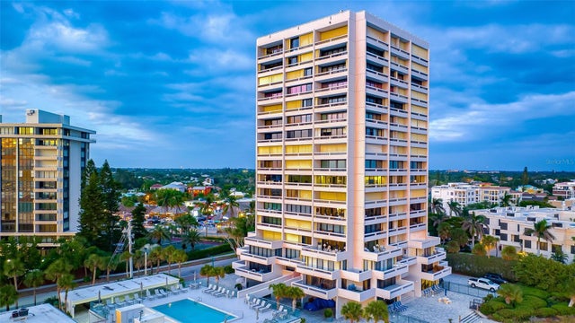 5400 Ocean Boulevard 9-4, SARASOTA