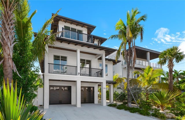 551 South Washington Drive, SARASOTA