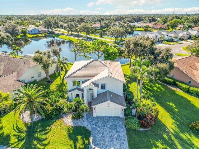 4223 Balmoral Way, SARASOTA