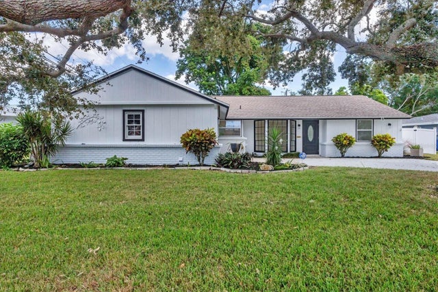 6711 South Lockwood Ridge Road, SARASOTA