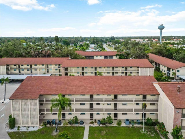 2220 Stickney Point Road 524, SARASOTA