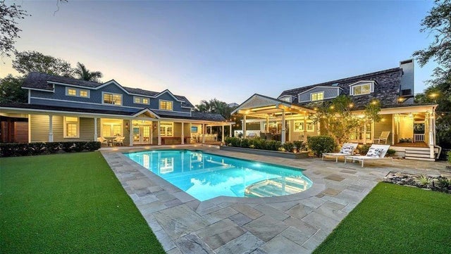 1774 Cherokee Drive, SARASOTA