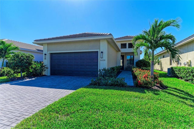 5220 Barnett Circle, BRADENTON