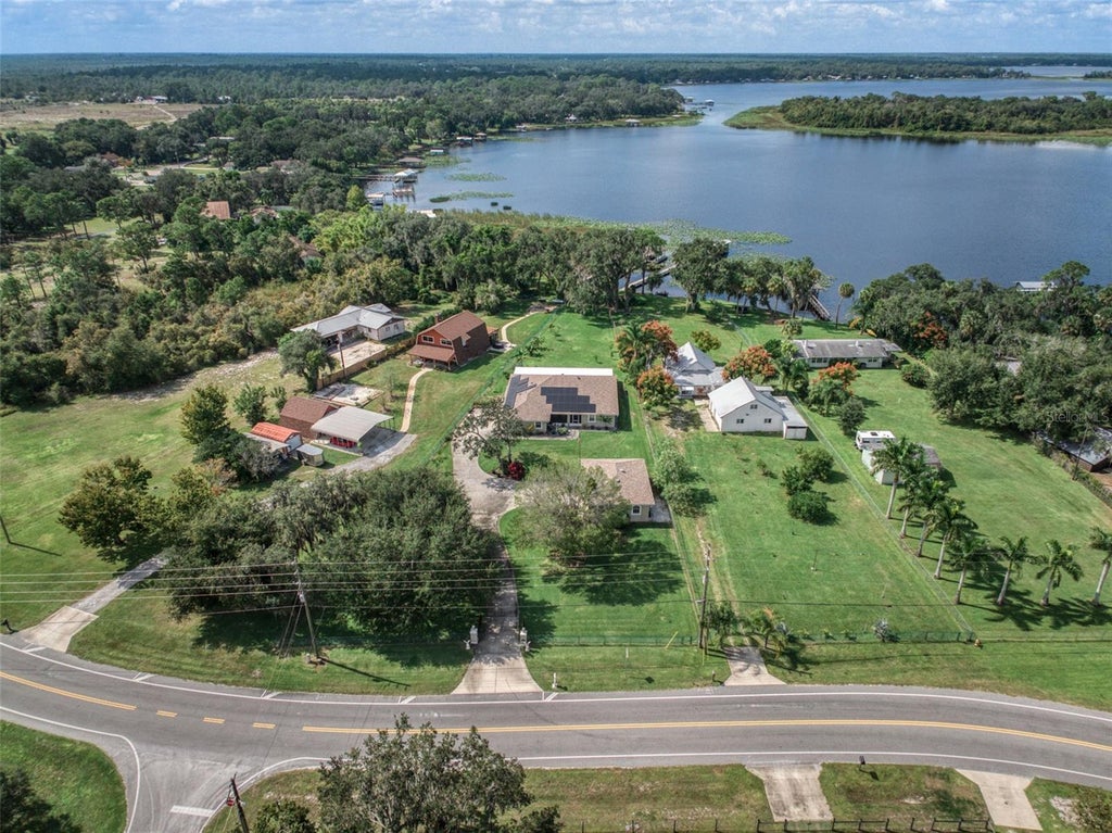 1360 Lake Josephine Drive, SEBRING