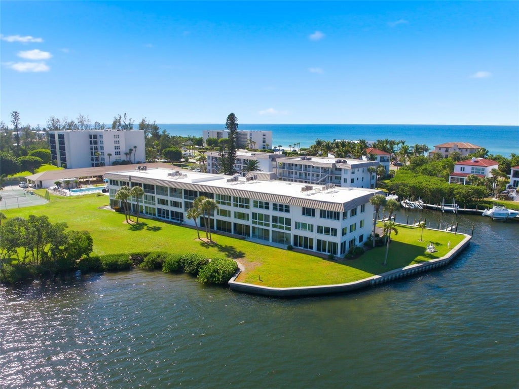 3330 Gulf Of Mexico Drive 205d, LONGBOAT KEY