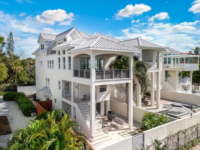 116 Garden Lane, SARASOTA