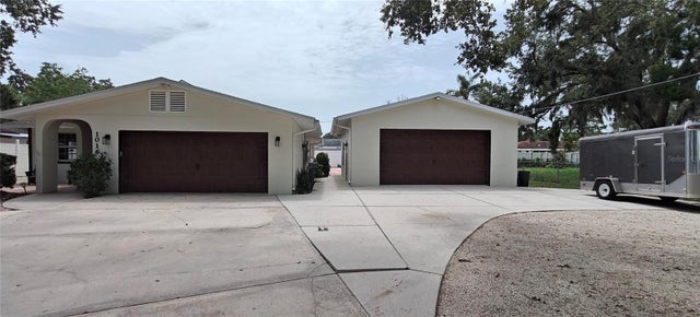 1016 Rhodes Avenue, SARASOTA