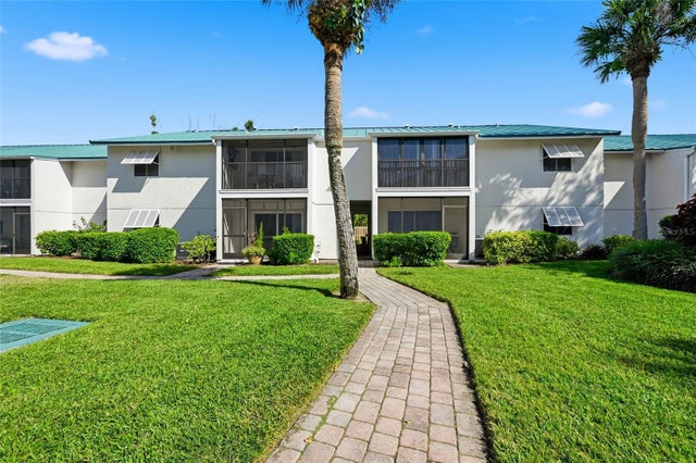5683 Midnight Pass Road 110, SARASOTA