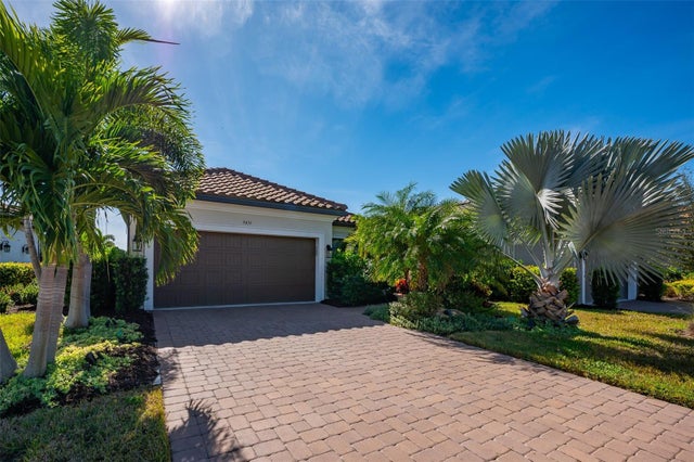 5451 Lago Maggio Street, SARASOTA