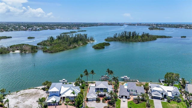 878 Freeling Drive, SARASOTA