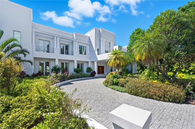 3315 Bay Shore Road, SARASOTA