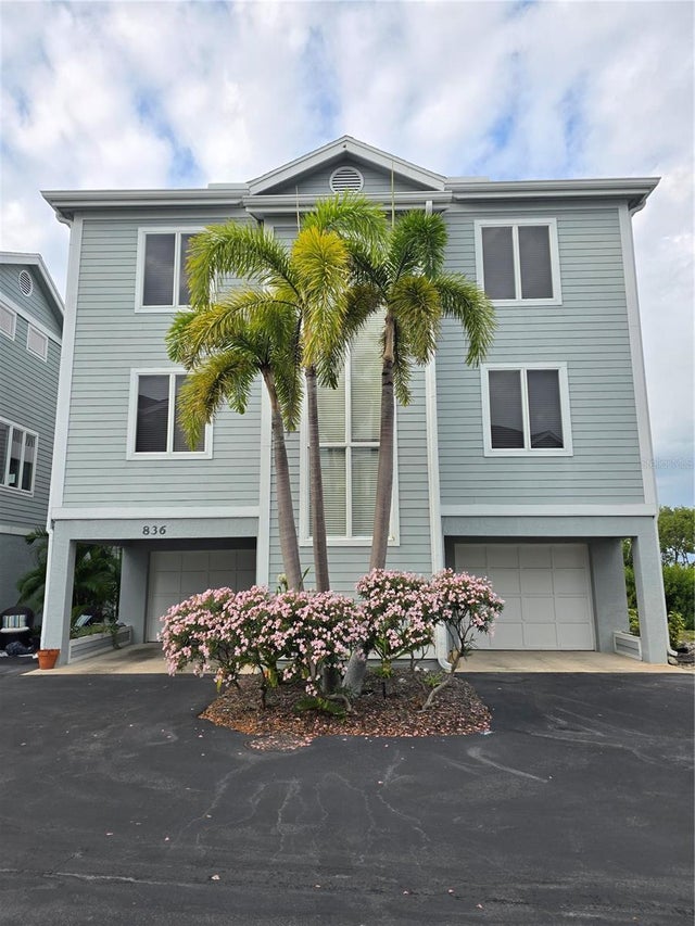 836 Evergreen Way, LONGBOAT KEY