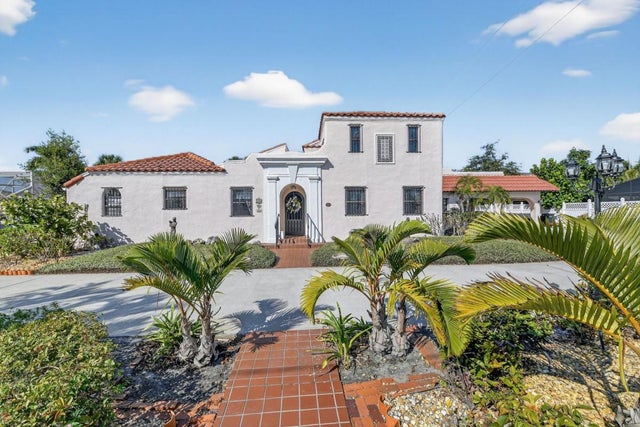 328 Sorrento Street, VENICE