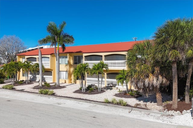 129 Tyler Drive 103, SARASOTA